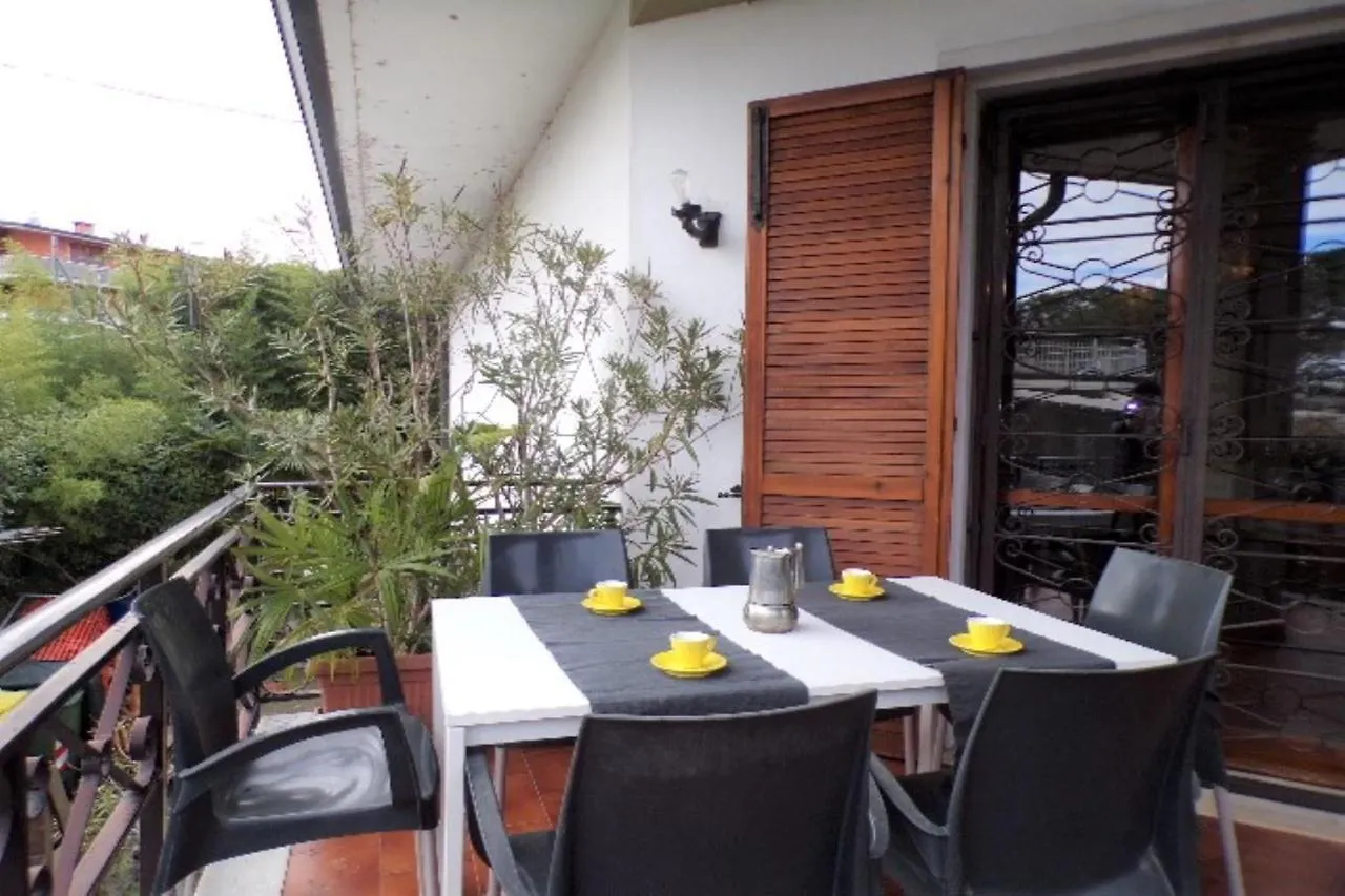 Villetta Mazzini Front Lake - Happy Rentals Peschiera del Garda